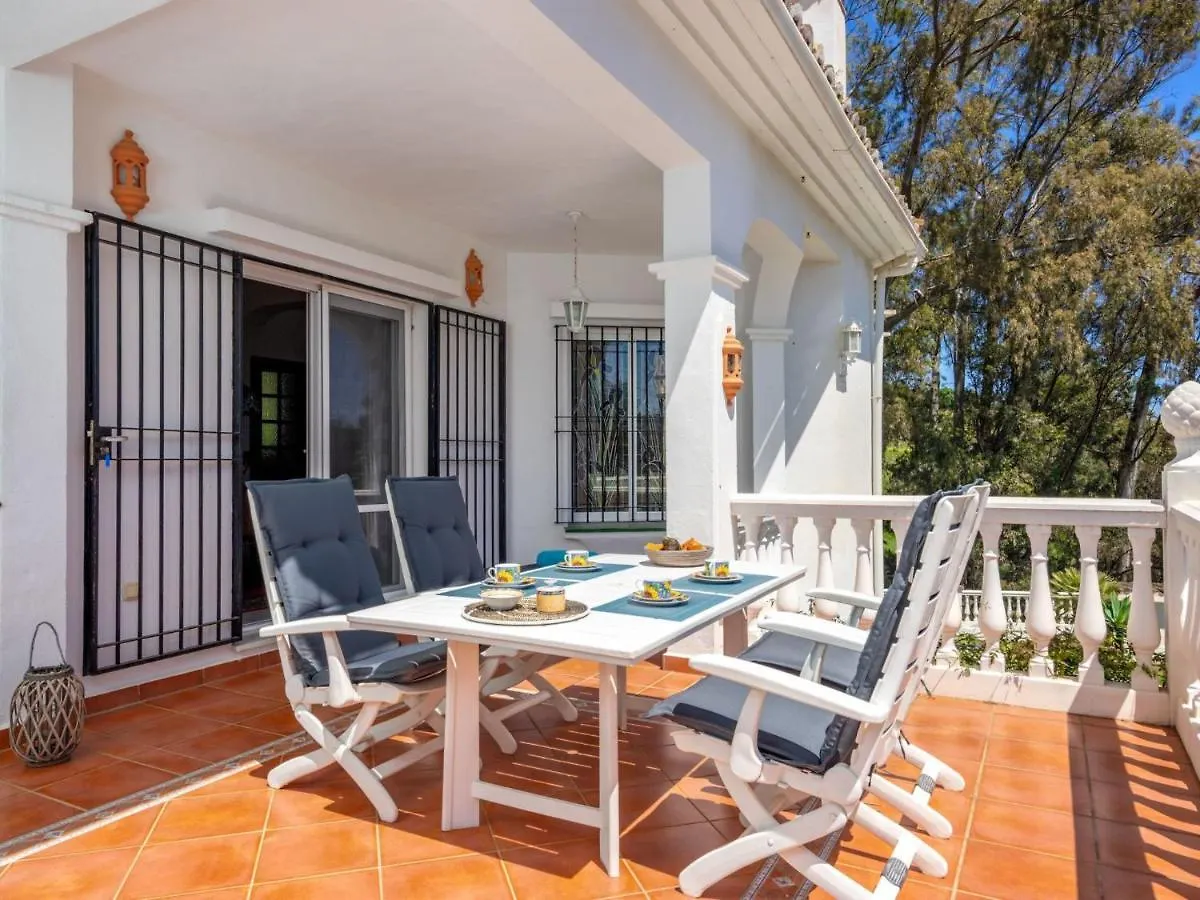 Villa Villa Juna By Interhome 베날마데나코스타