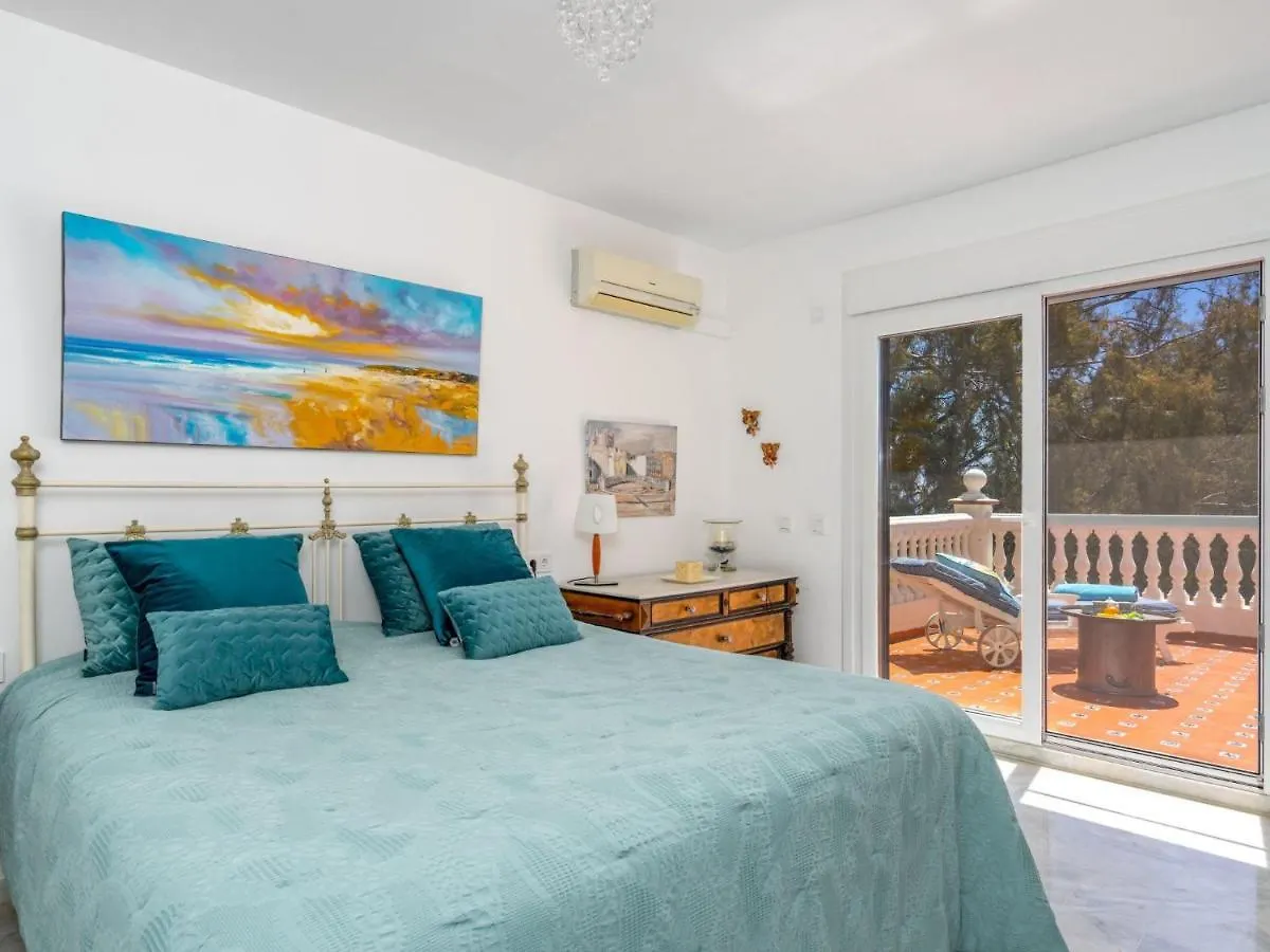 Villa Villa Juna By Interhome 베날마데나코스타